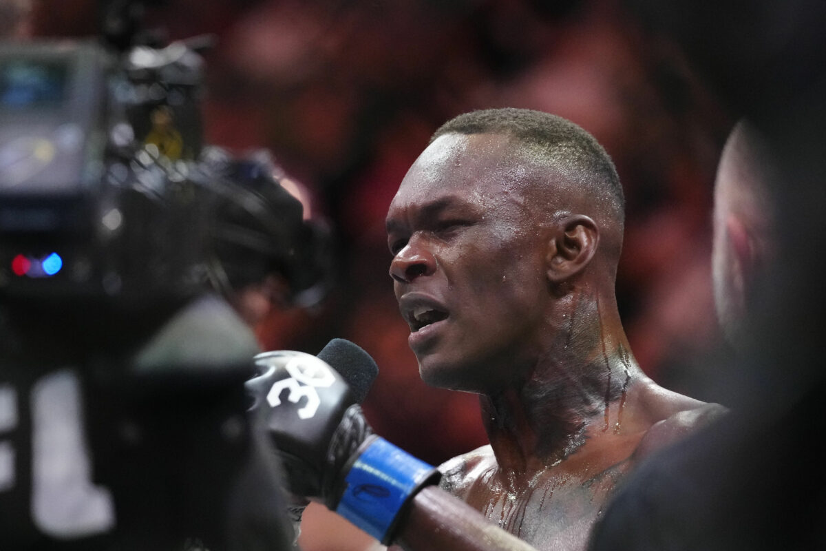 Israel Adesanya reveals grade 1 MCL tear less than two weeks before Alex Pereira rematch at UFC 287