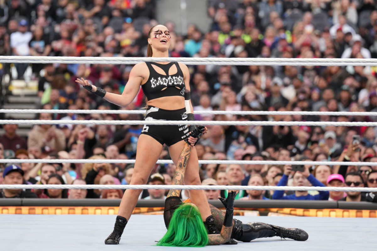 WrestleMania 39 results: Ronda Rousey barely breaks a sweat while winning WrestleMania Showcase