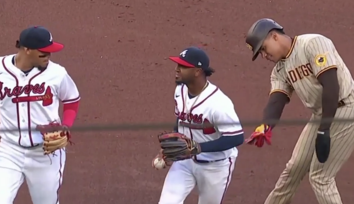 Juan Soto stole Ozzie Albies’ batting gloves for some cheeky revenge after a force out