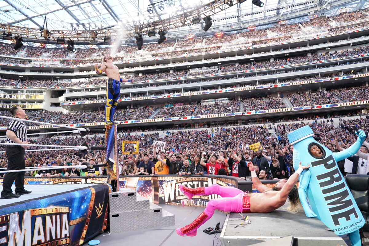 Seth Rollins def. Logan Paul at WrestleMania 39: Best photos