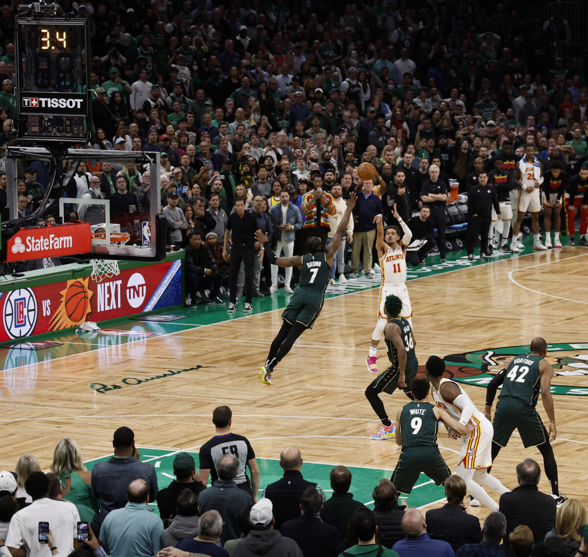 Multiple Sixers react to Trae Young shot to give them more days off