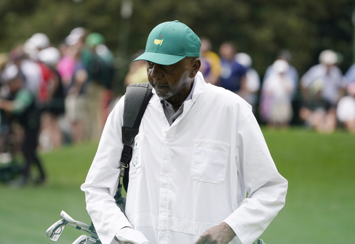 Masters: Caddie Carl Jackson in good condition after car accident Friday outside of Atlanta