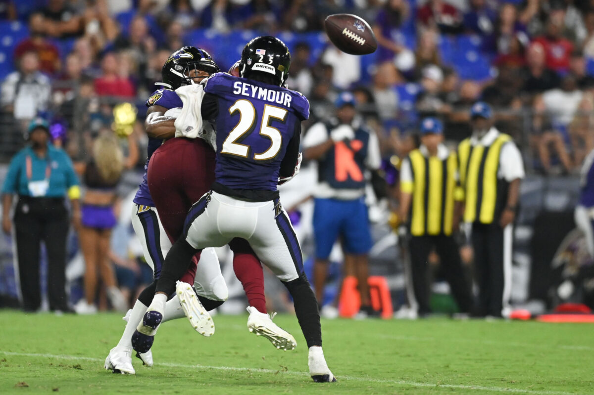 Ravens officially re-sign DB Kevon Seymour