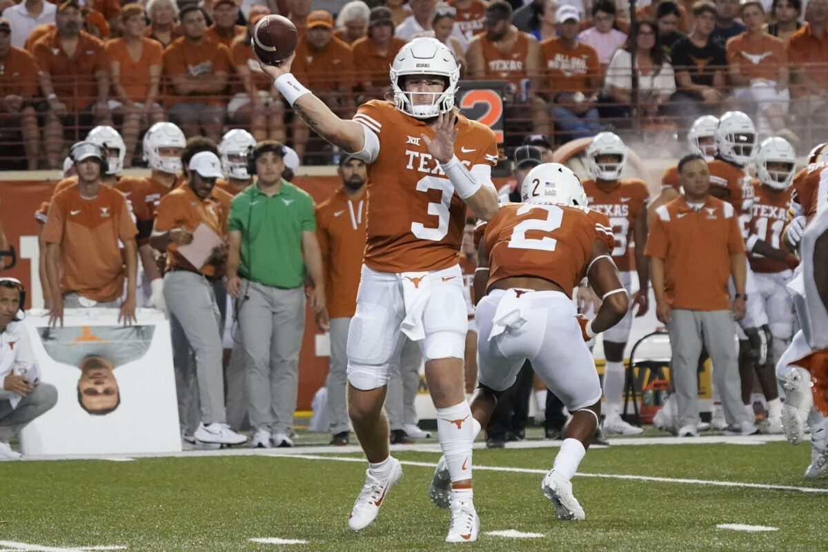 College football analyst leans toward Texas to win the Big 12 in 2023