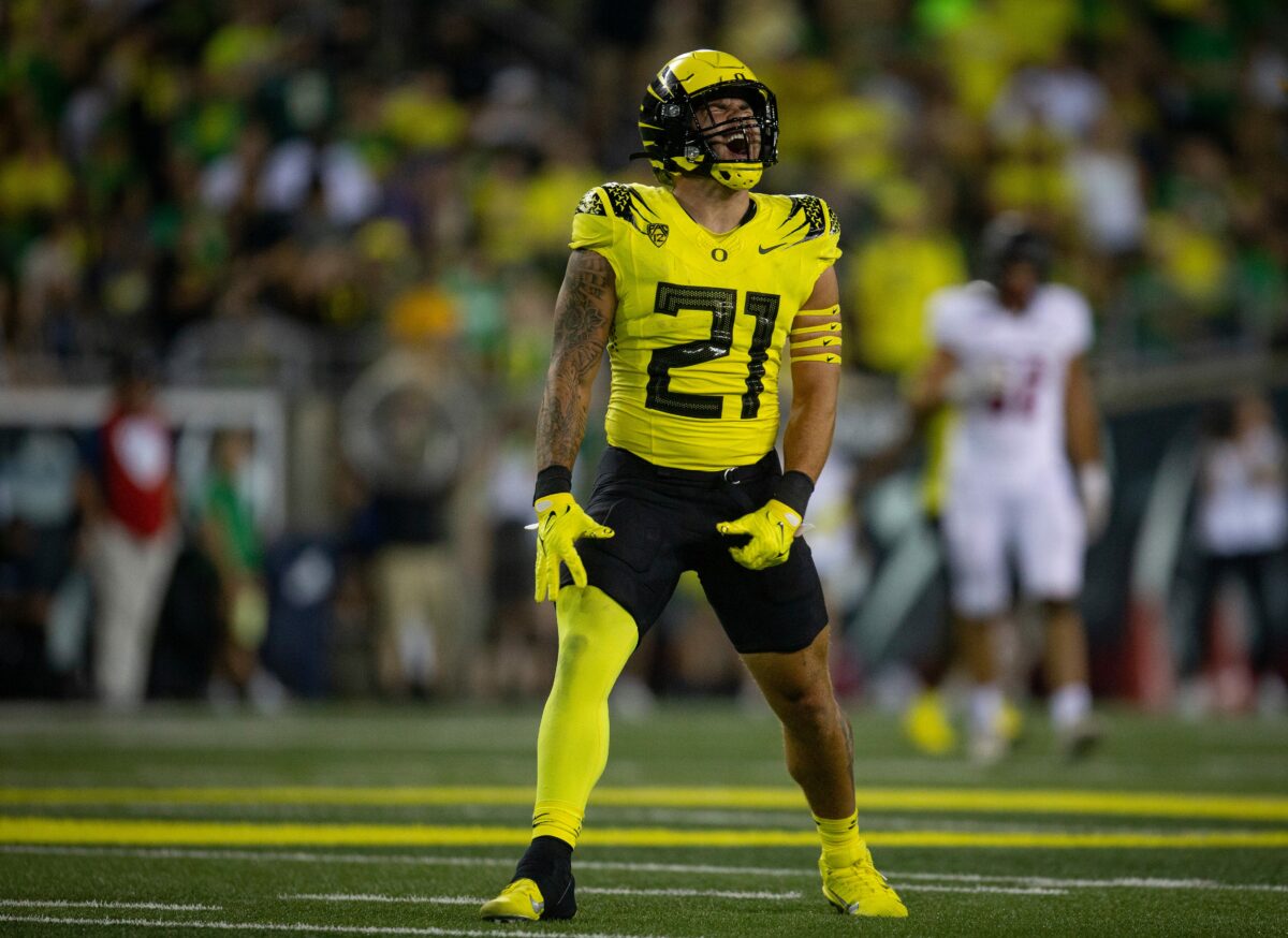 Former Oregon linebacker Keith Brown transfers to Louisville