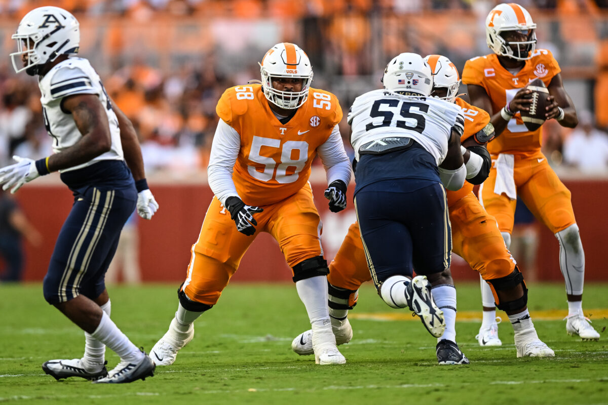 Saints schedule pre-draft visit with Tennessee OT Darnell Wright
