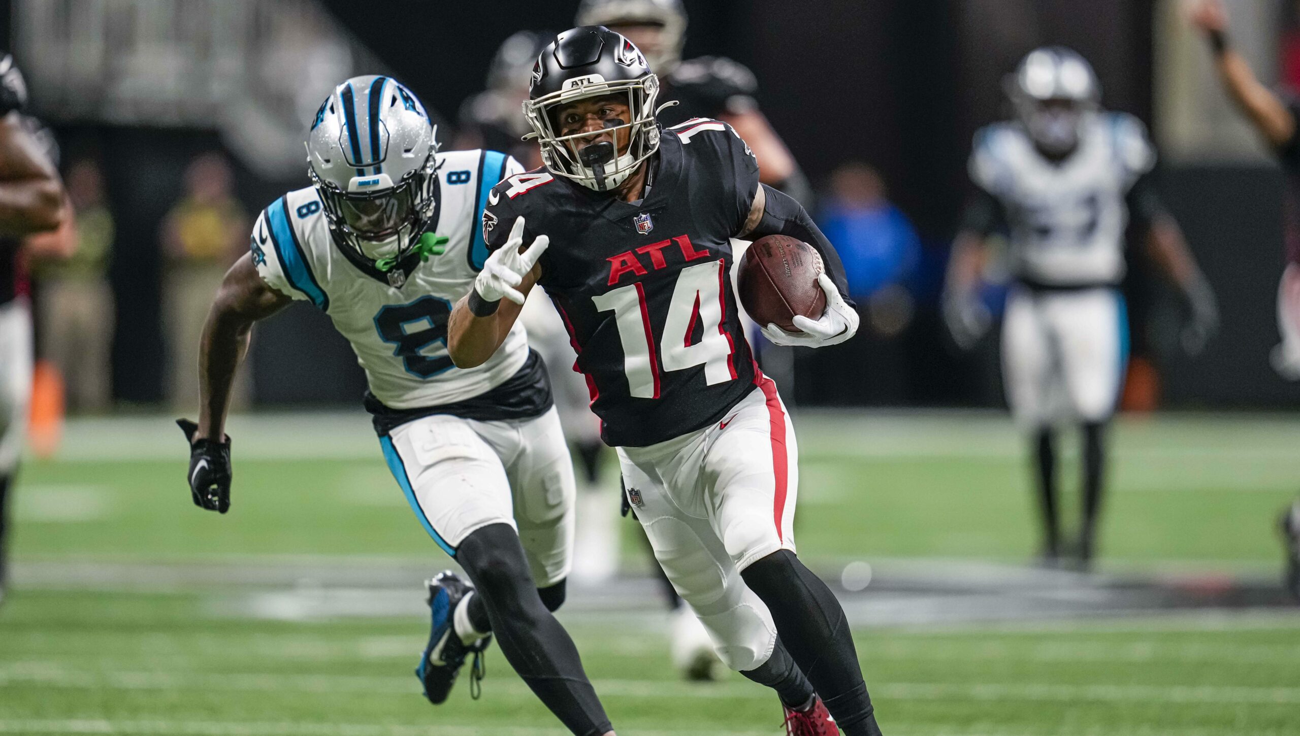 Ex-Falcons WR Damiere Byrd signs with Panthers