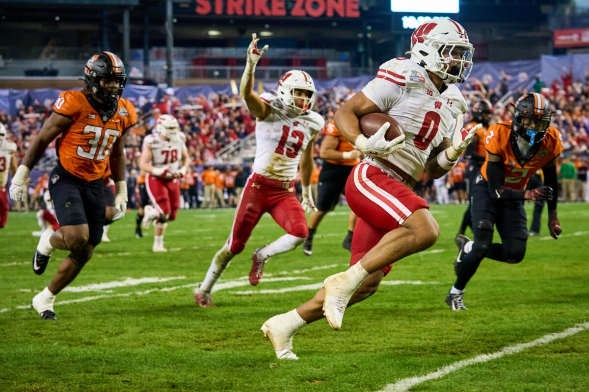 Badger running back ranked in top 10 by ESPN