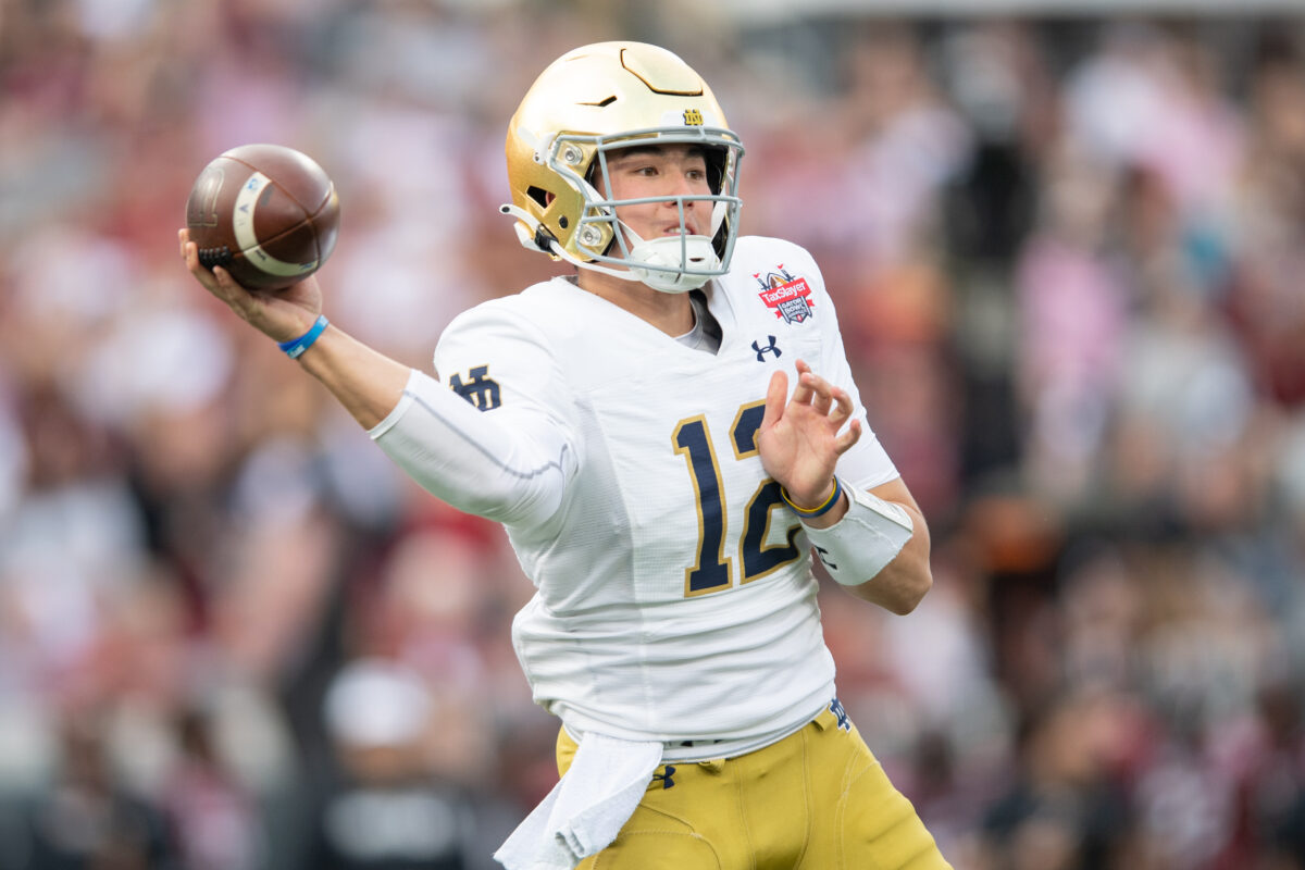 Notre Dame transfer QB Tyler Buchner commits to Alabama