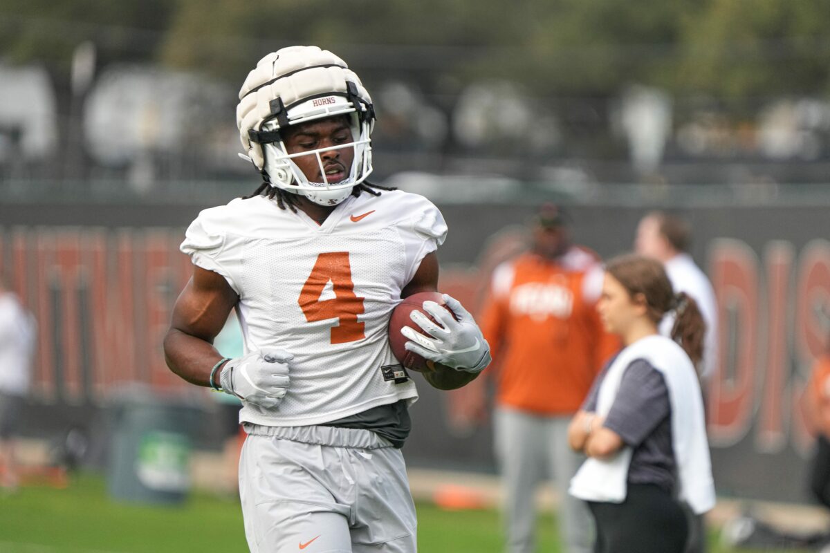 WATCH: Highlight plays shed light on Texas breakout players for 2023