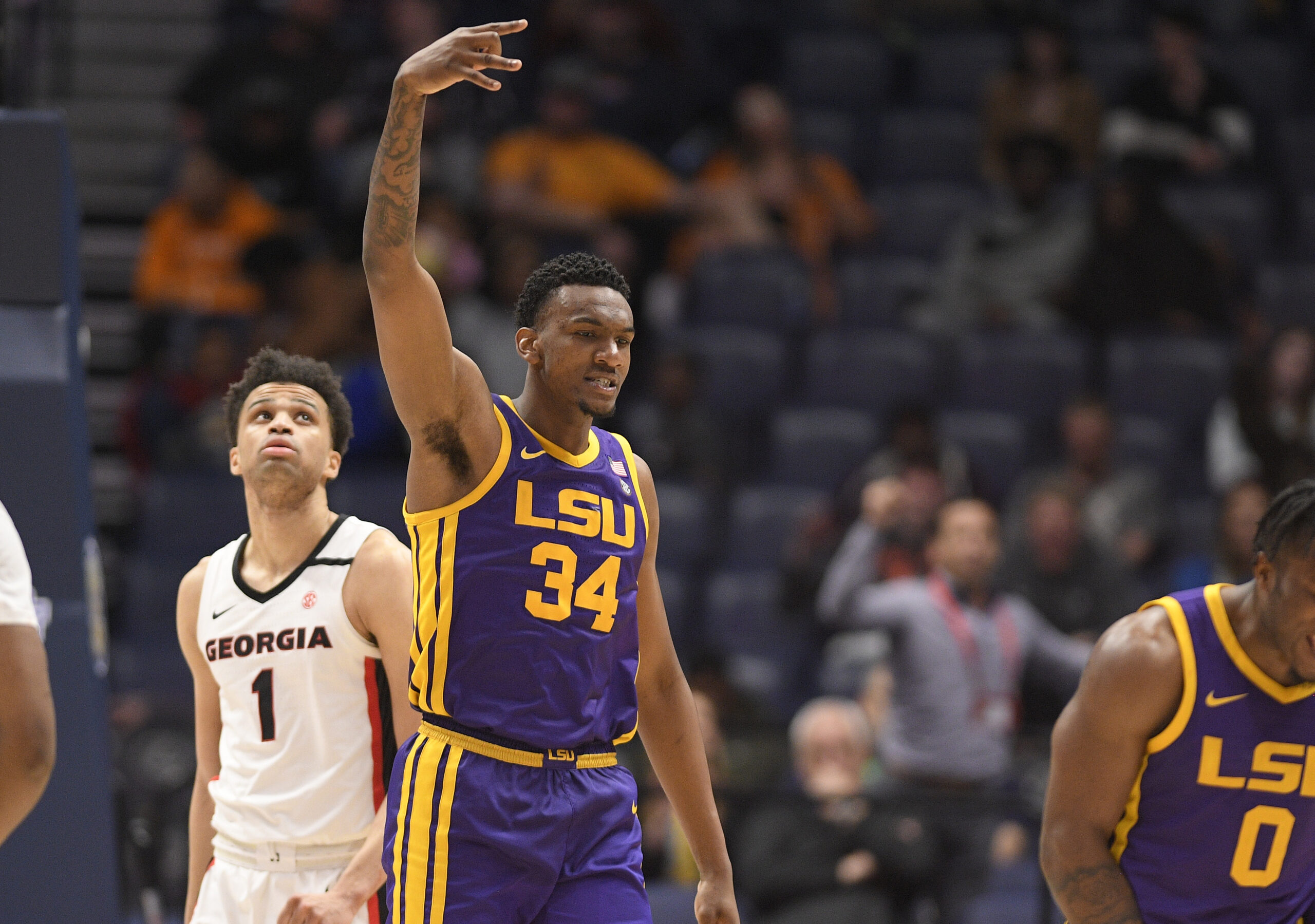 LSU loses freshman forward Shawn Phillips to transfer portal