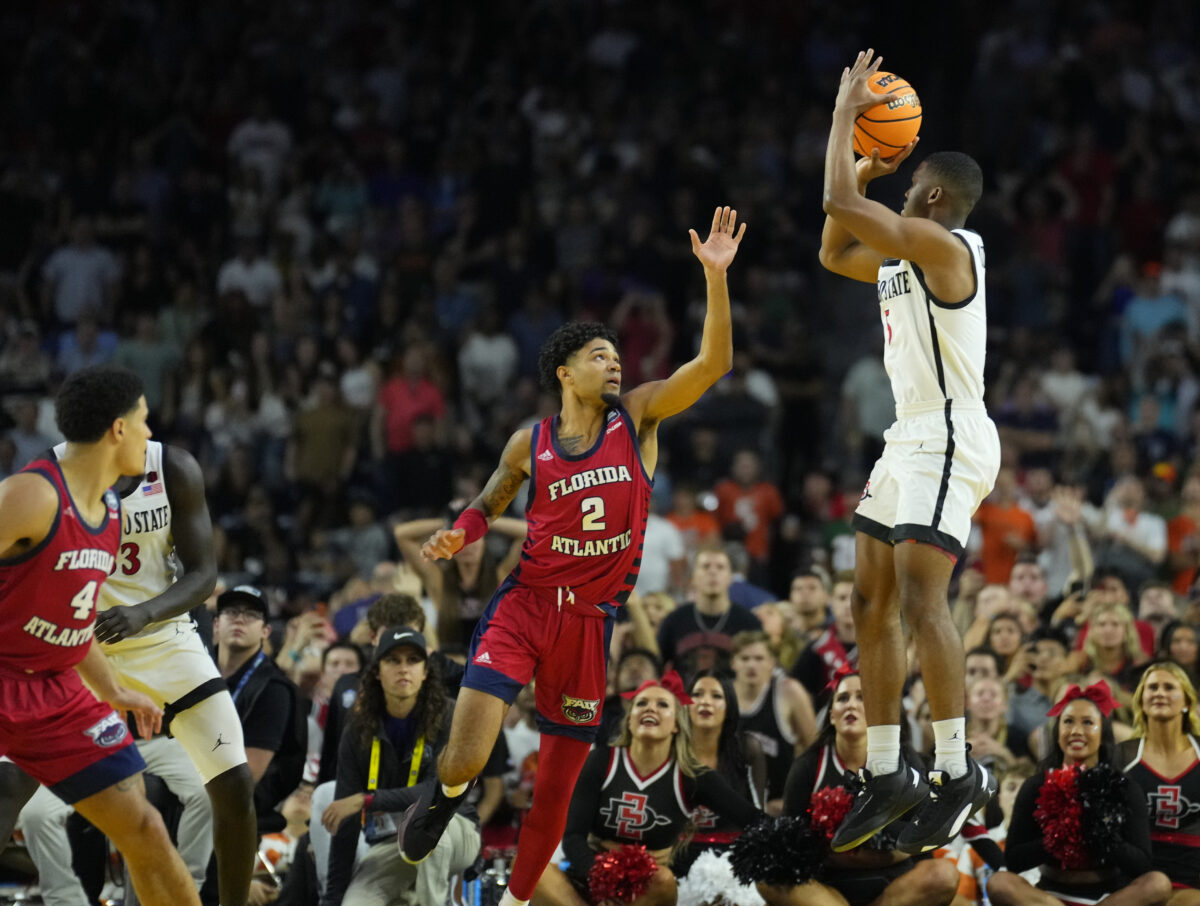 San Diego State’s Lamont Butler hit an absolutely stunning Final Four buzzer-beater