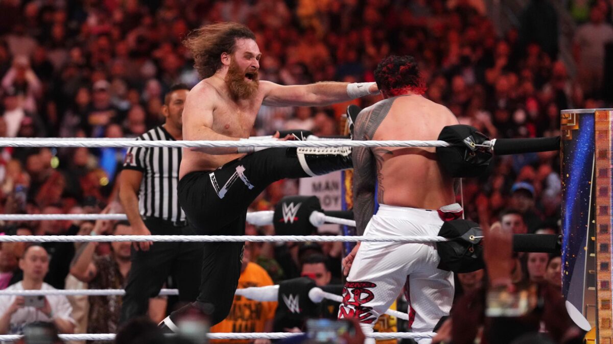 Johnny Knoxville heckled Sami Zayn throughout his Wrestlemania 39 moment