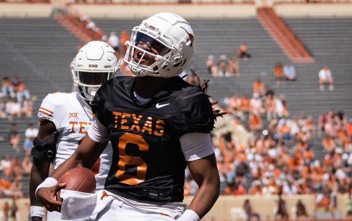 10 thoughts on the Texas quarterback room for 2023