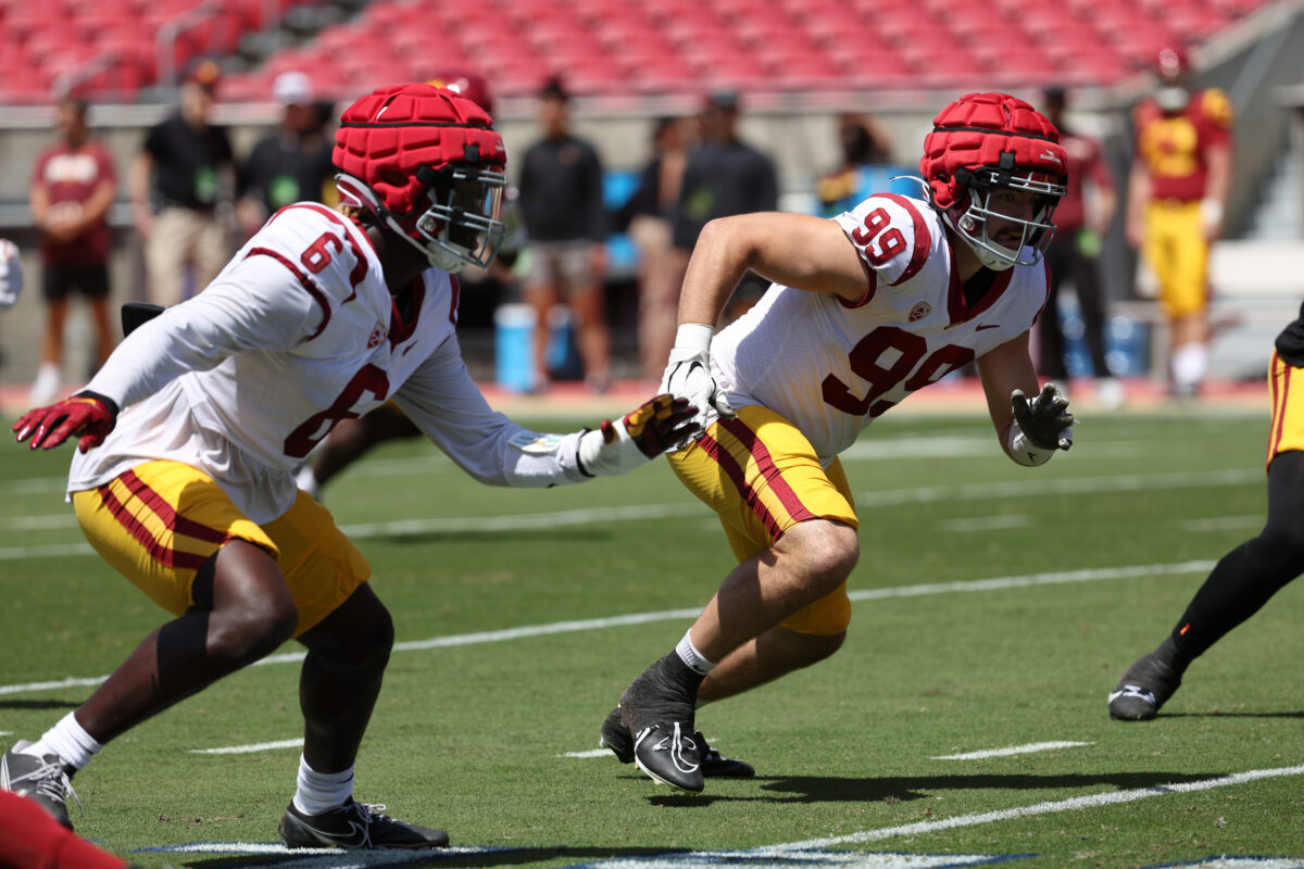 USC pass rush created one positive storyline at Trojans’ spring game