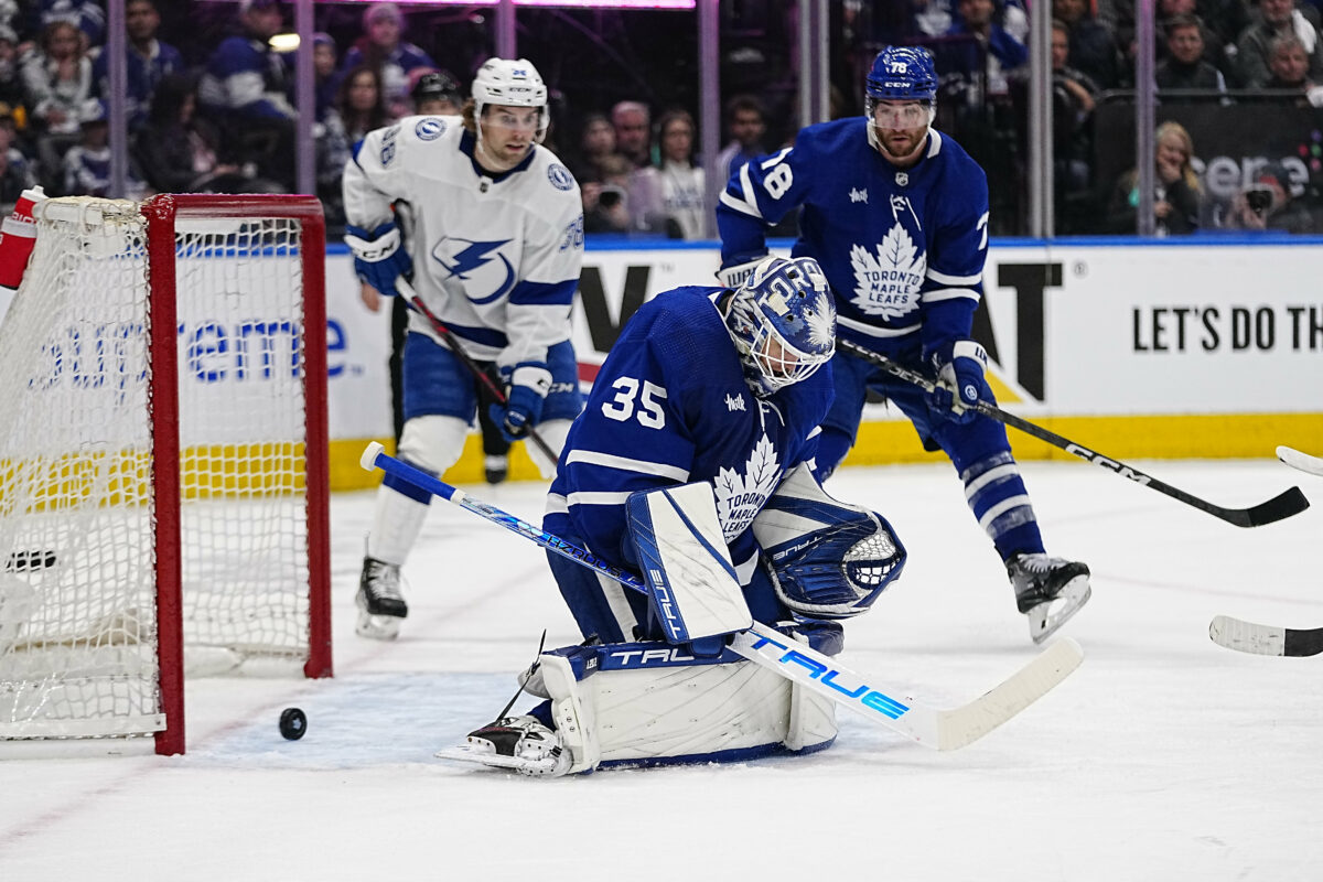 Tampa Bay Lightning at Toronto Maple Leafs Game 2 odds, picks and predictions