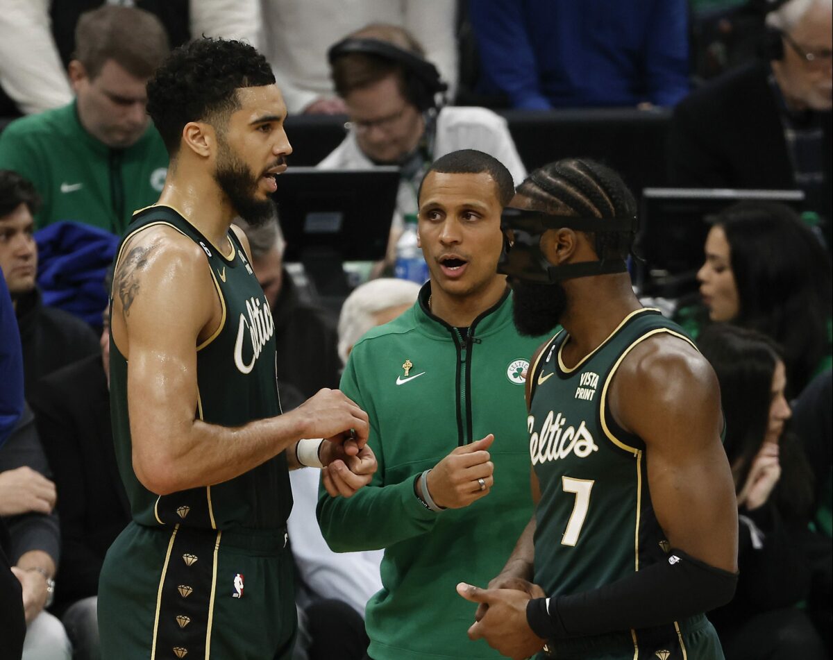 Celtics Lab 184: A look around and ahead in the playoffs, and some Game 5 grumbles