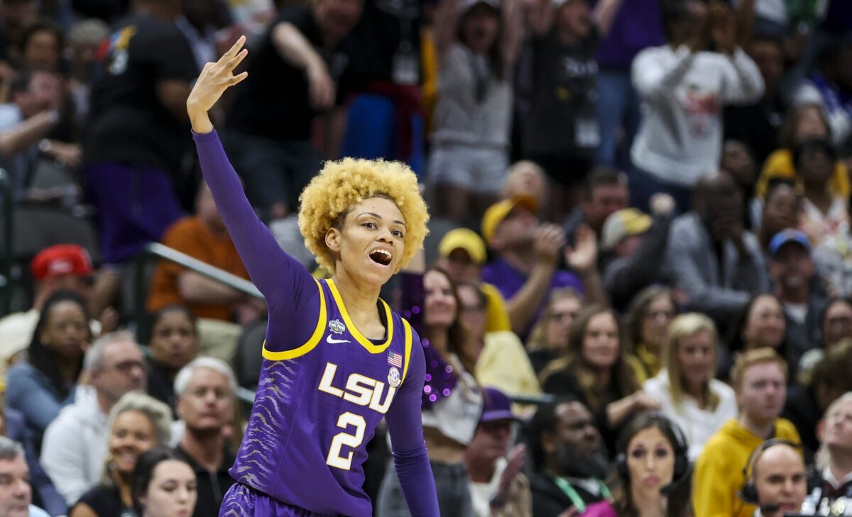 LSU’s Jasmine Carson was on fire in the NCAA title game with 21 points and a perfect first half