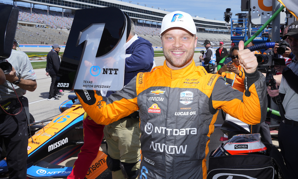 Rosenqvist soars to Texas IndyCar pole