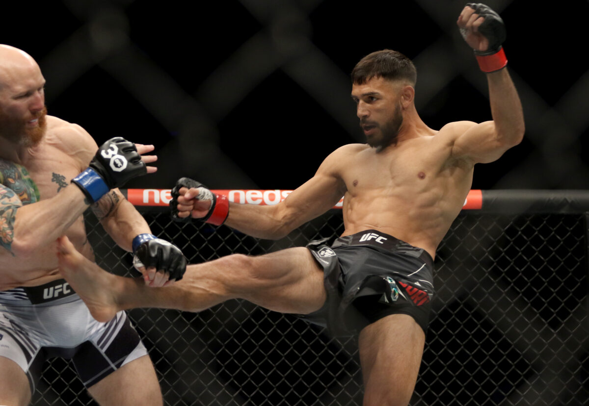 UFC champ Alexander Volkanovski: ‘Unpredicatable’ Yair Rodriguez could be my most dangerous challenger