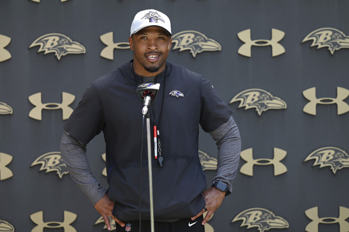 Ravens ST coordinator Chris Horton talks about evaluating LB Trenton Simpson