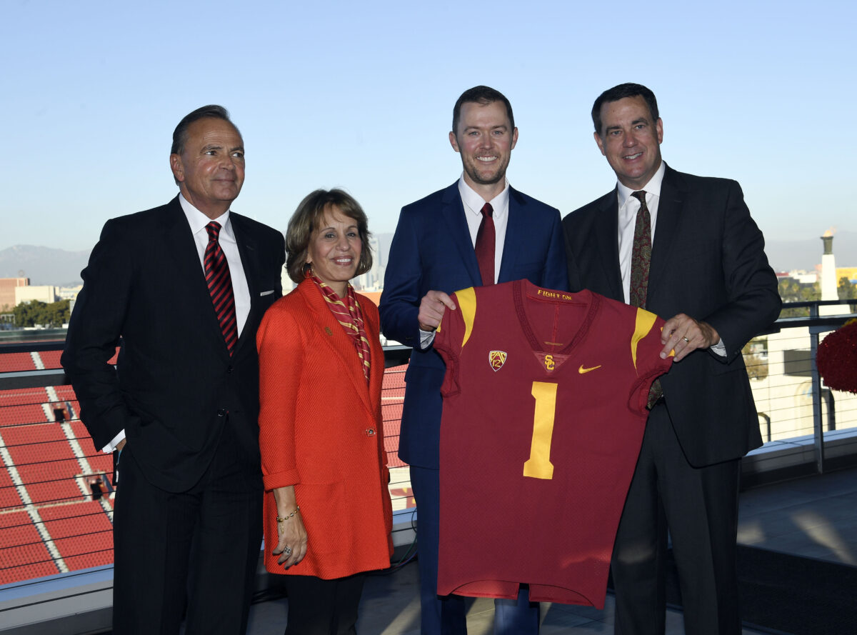 Brandon Sosna will be mentioned as Mike Bohn’s possible successor at USC