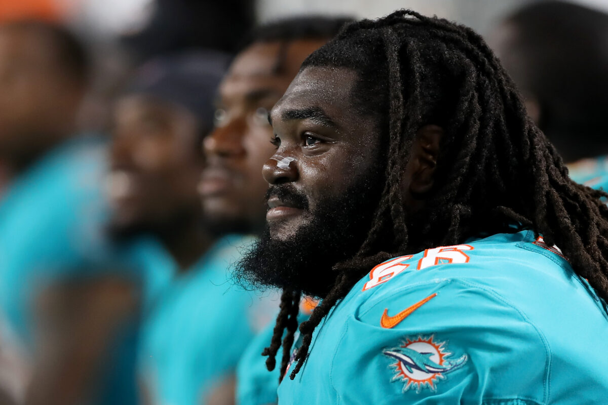 Former Dolphins starting OL waived by Giants