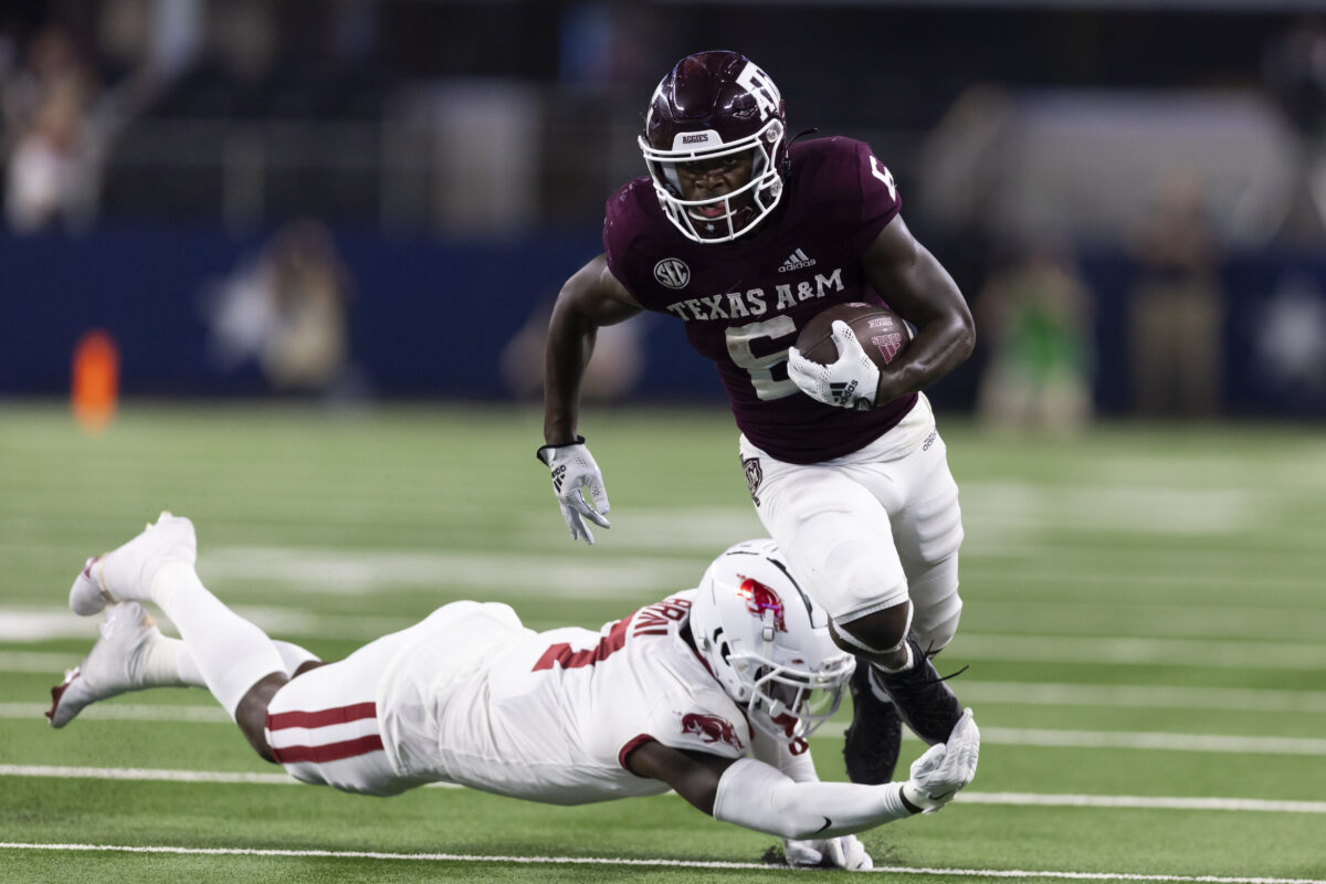 Former Aggie De’Von Achane emerging as a breakout candidate in Dolphins’ offseason workouts