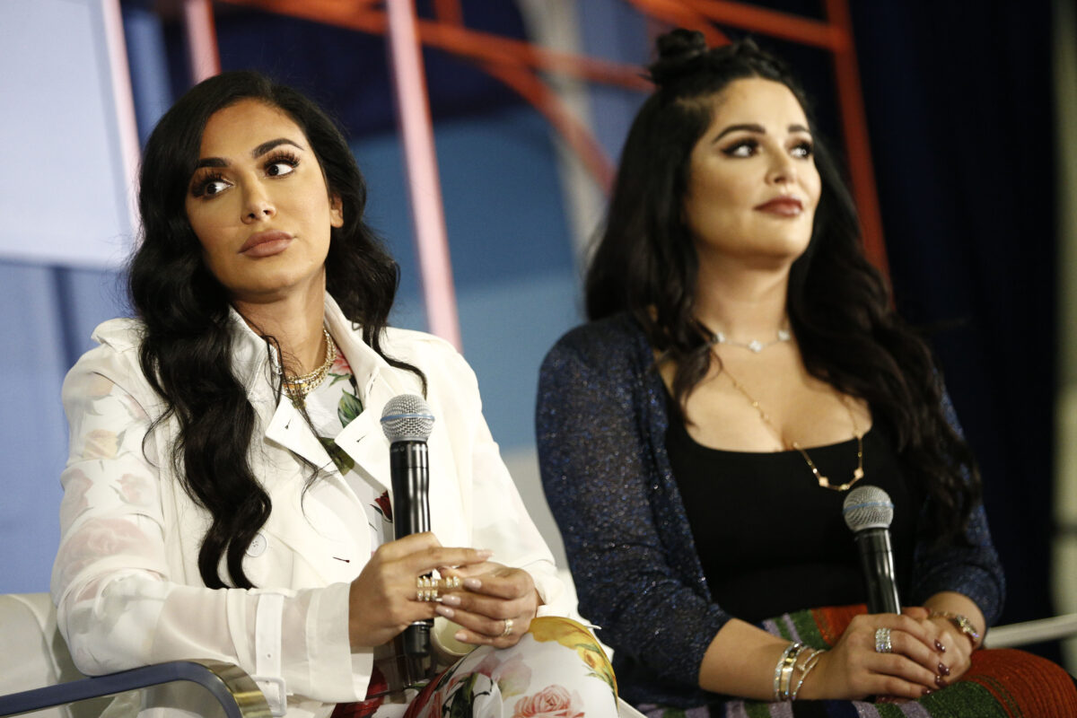 Instagram and beauty influencers Huda and Mona Kattan in images
