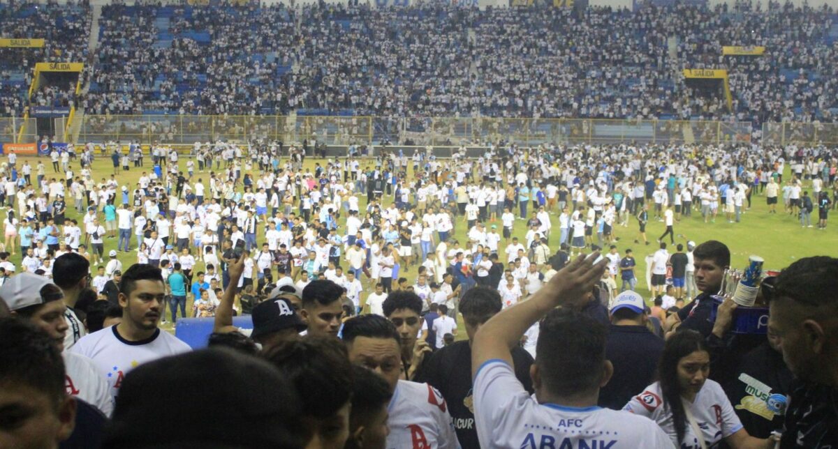 El Salvador league cancels rest of playoffs after stadium tragedy