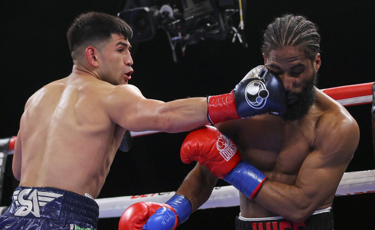 Alexis Rocha makes strong statement by dominating, stopping Anthony Young in fifth