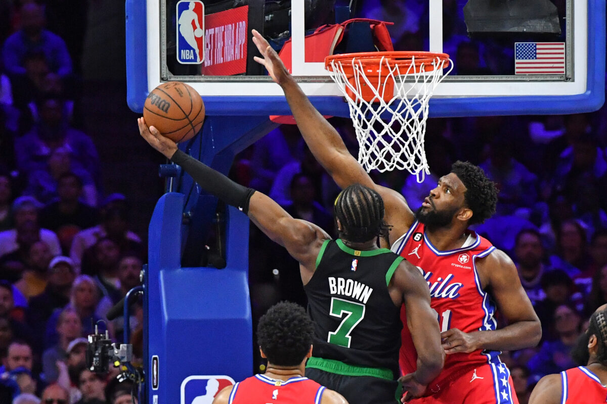 Player grades: Celtics use balanced attack to beat Sixers in Game 3