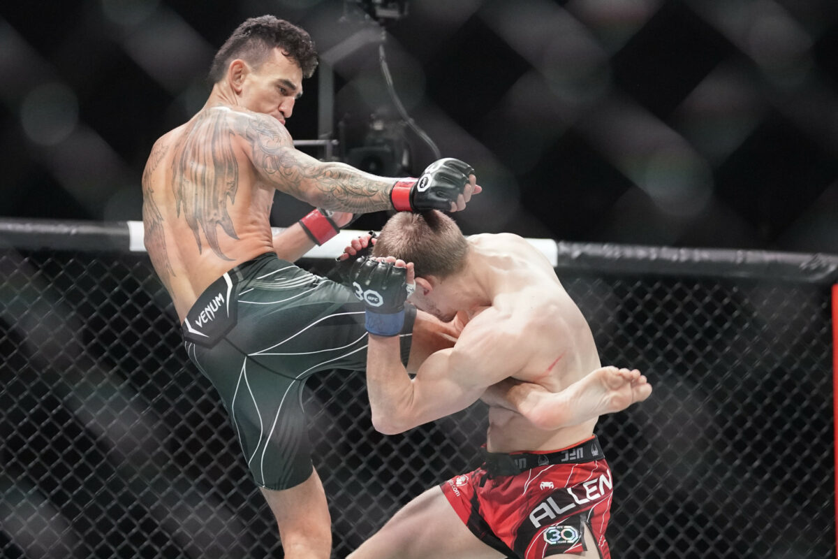 MMA Junkie’s Fight of the Month for April: Featherweight contenders battle in Kansas City