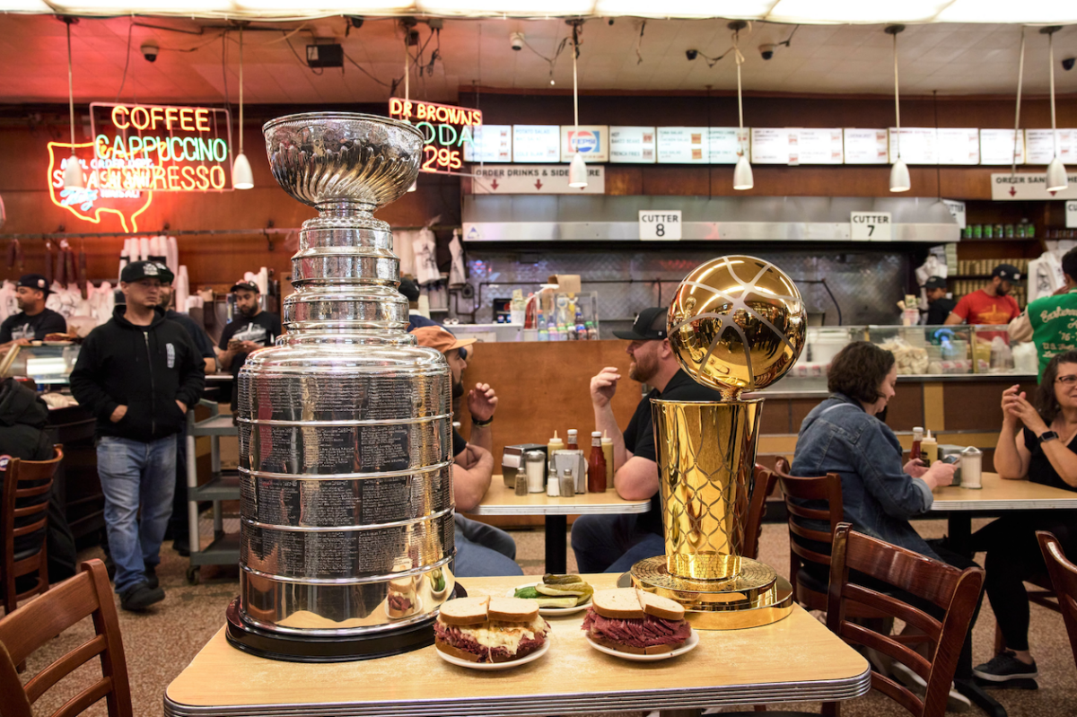 The NBA and NHL recreated this iconic When Harry Met Sally scene with their championship trophies