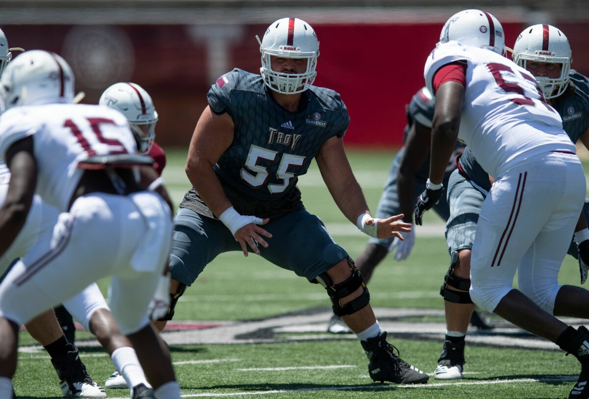 Rookie center Jake Andrews agrees to four-year deal with Patriots