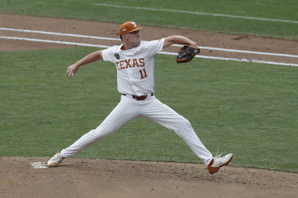 WATCH: Texas baseball RHP Tanner Witt returns from Tommy John surgery