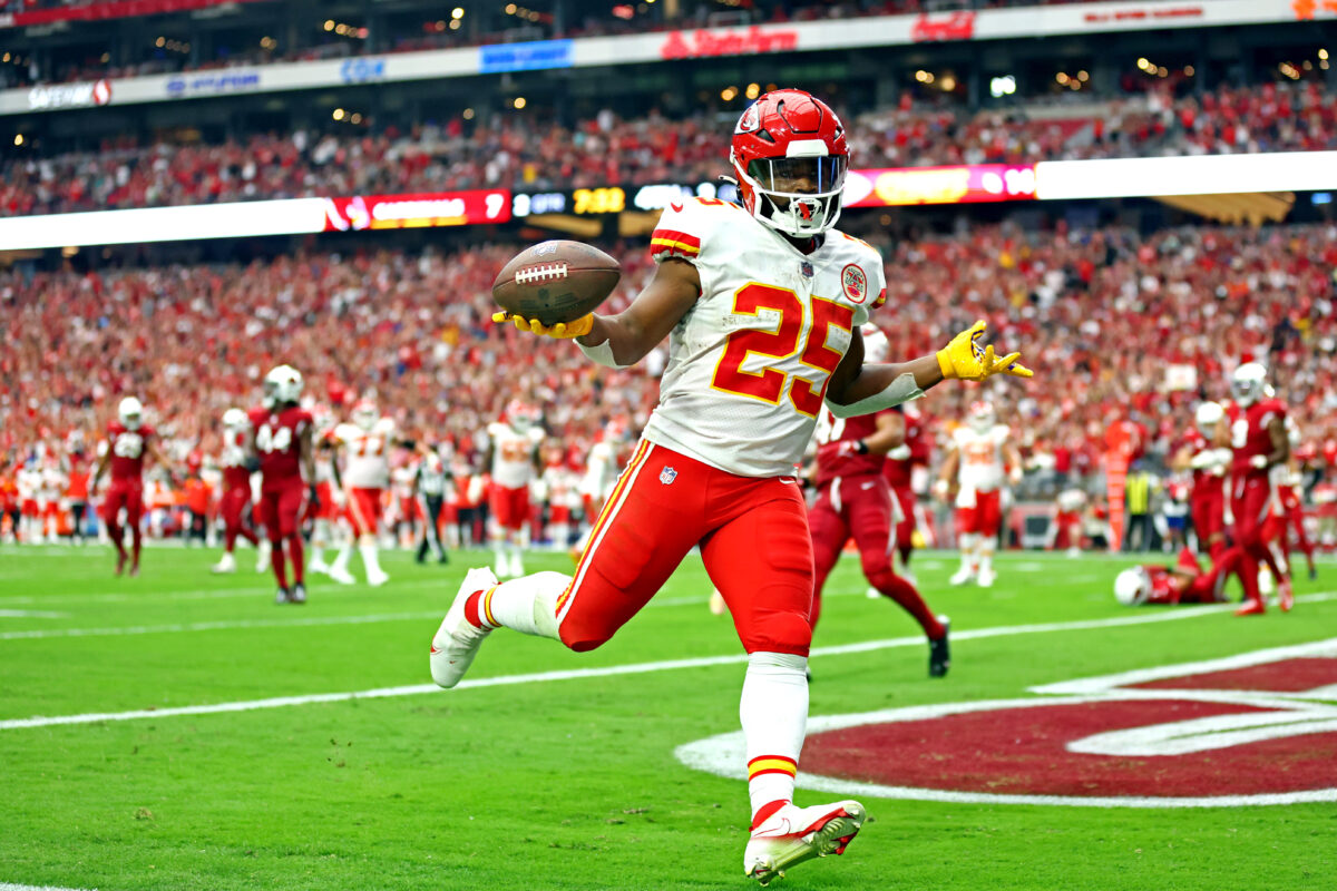 Chiefs decline RB Clyde Edwards-Helaire’s fifth-year option