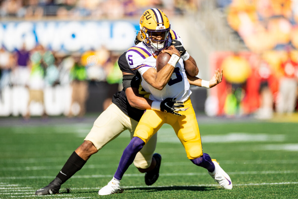 Where could Jayden Daniels end up on LSU’s all-time passing leaderboards?