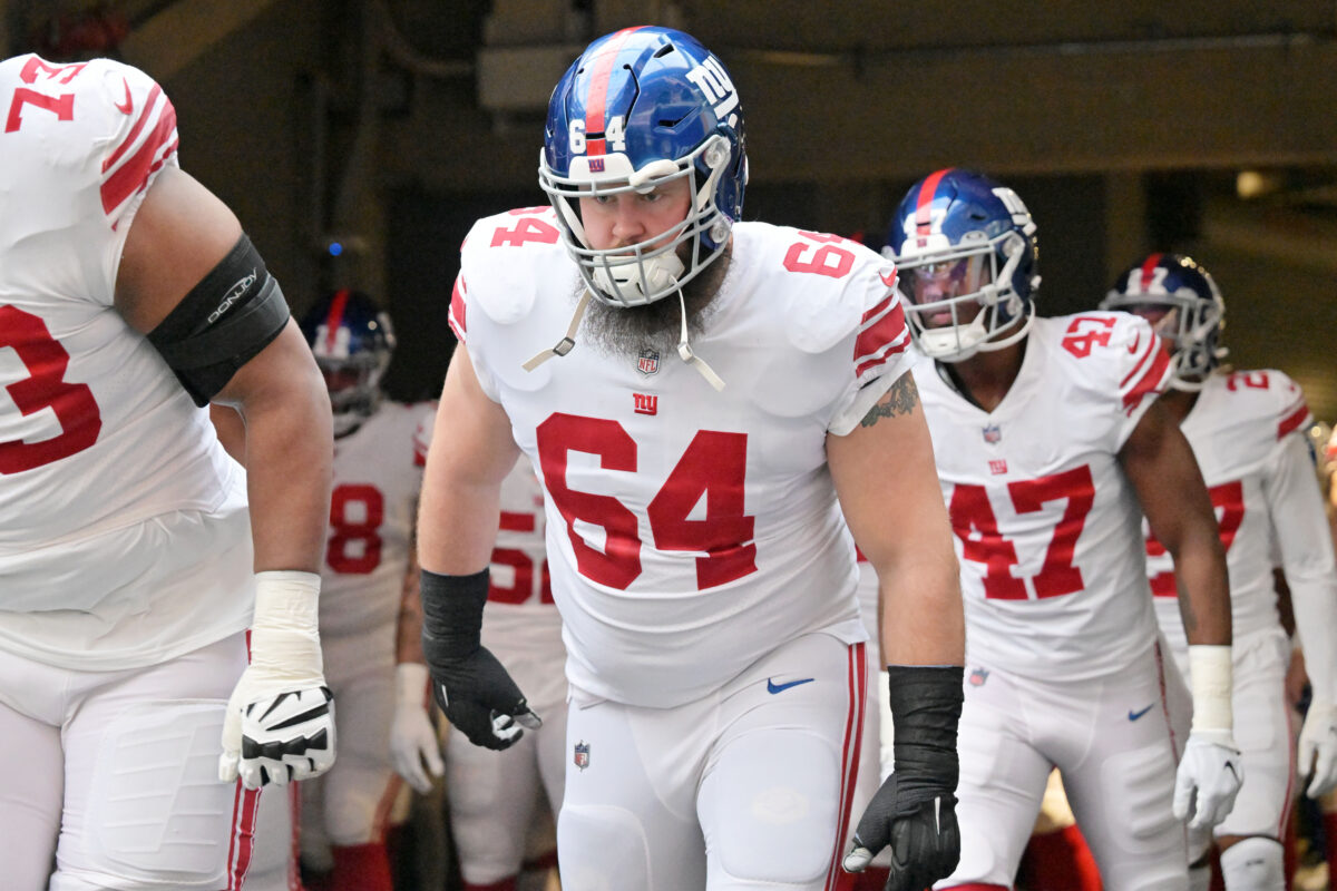 Where does PFF rank Giants’ Mark Glowinski among NFL guards?
