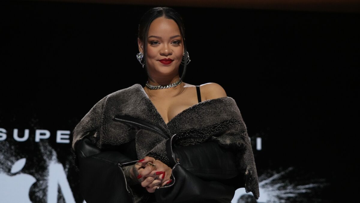 Rihanna’s Panthers dress sparks jealousy from Falcons?
