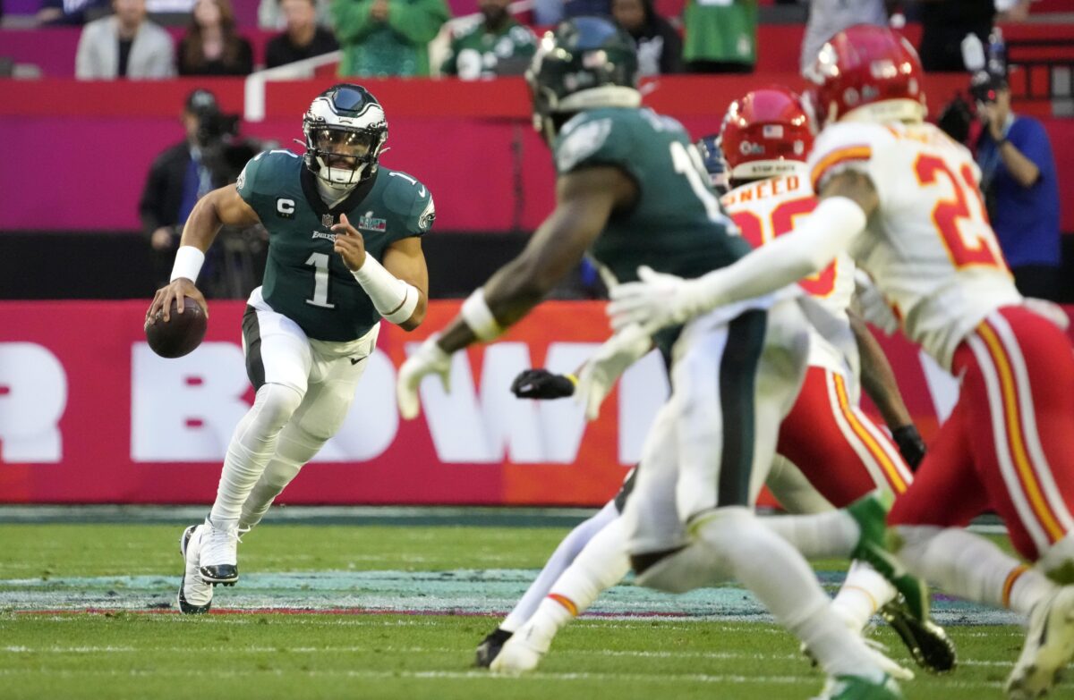 Where did Eagles’ All-Pro Jalen Hurts land in PFF’s initial 2023 QB rankings?