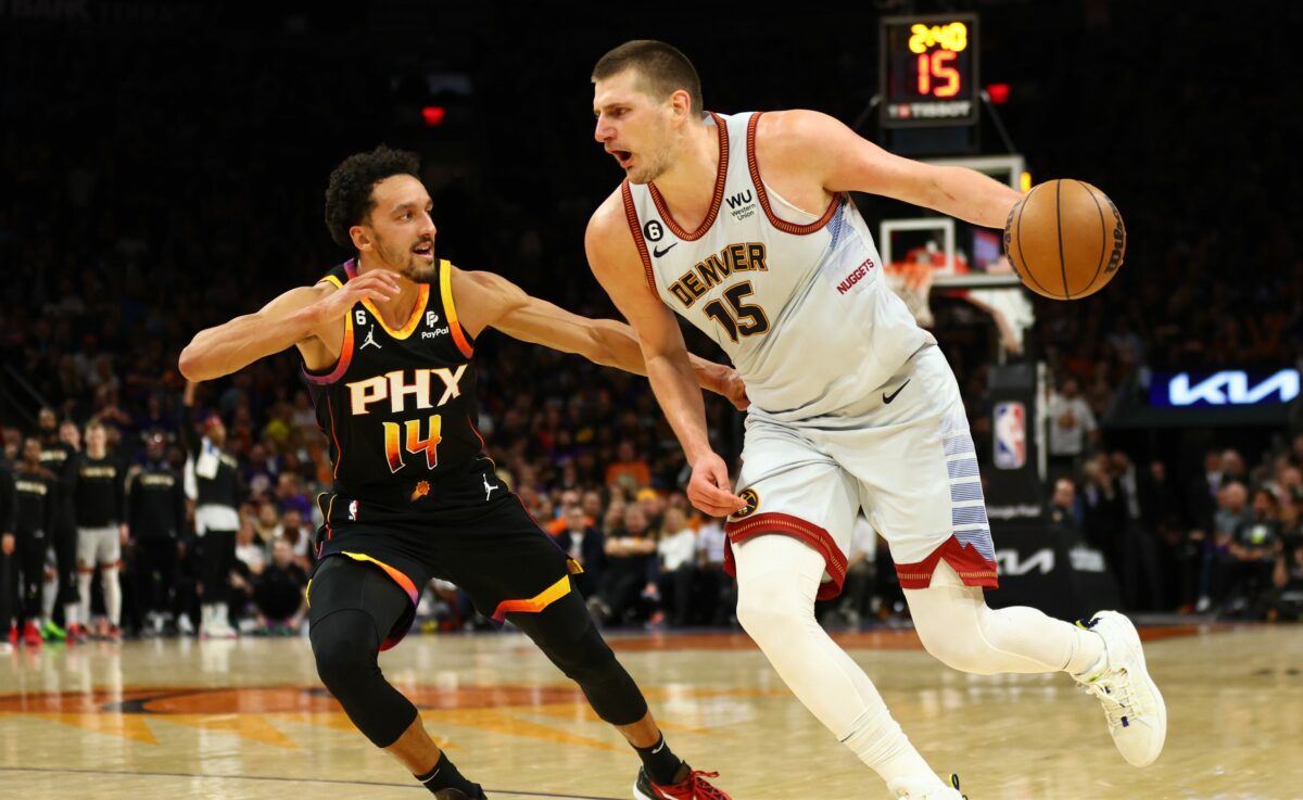 Denver Nuggets at Phoenix Suns Game 4 odds, picks and predictions