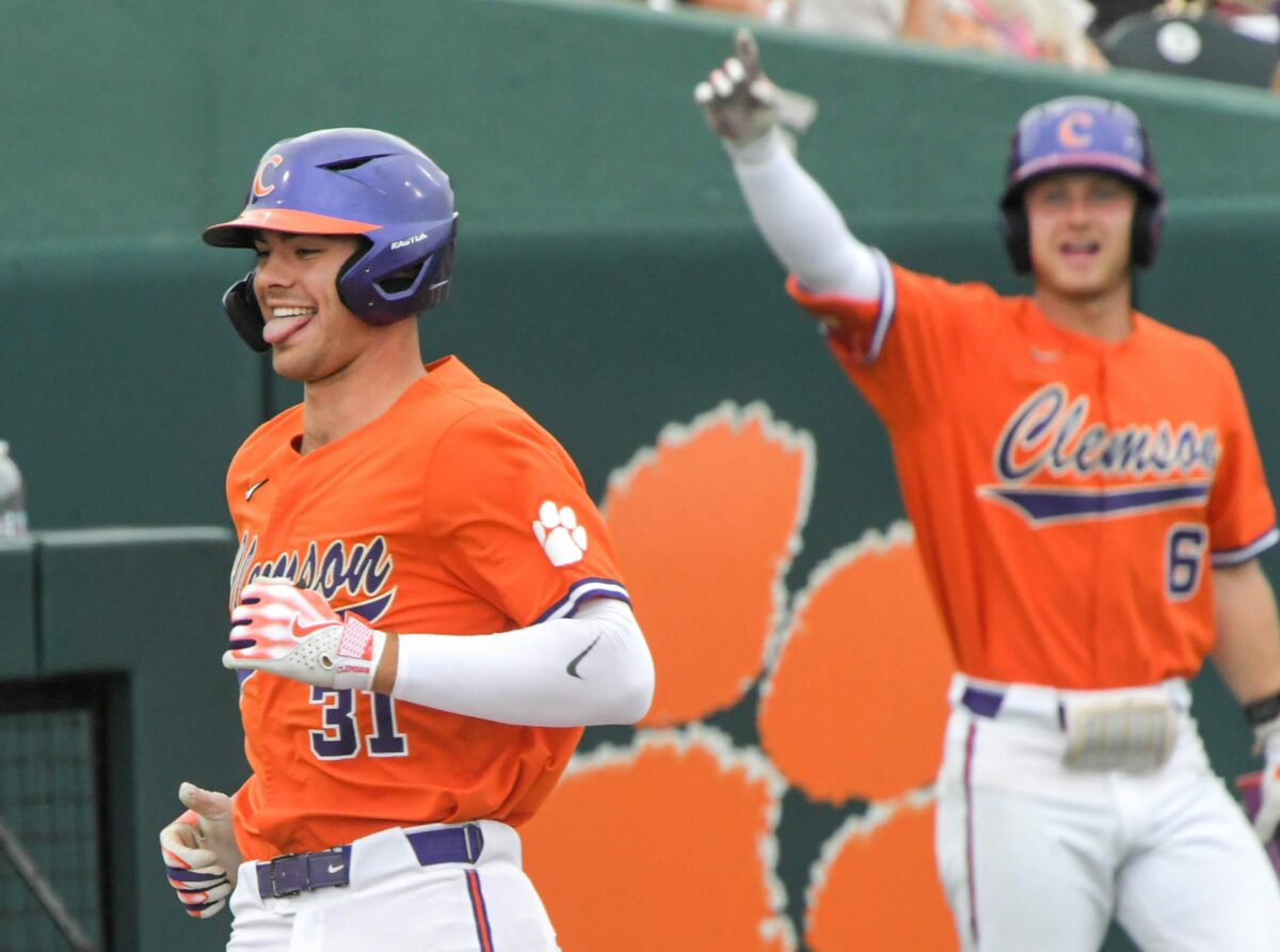 Clemson climbs, LSU continues to tumble in latest coaches poll