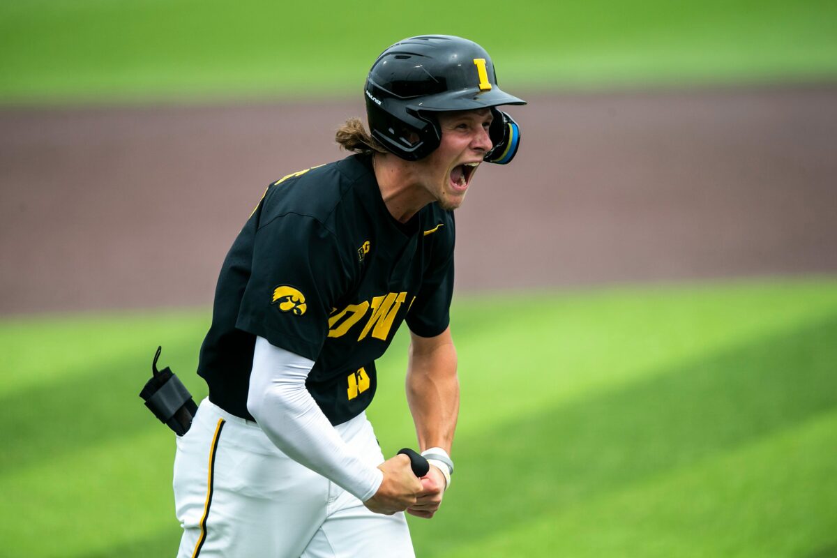 Social media reacts to Iowa Hawkeyes’ Big Ten Baseball Tournament rout of Michigan
