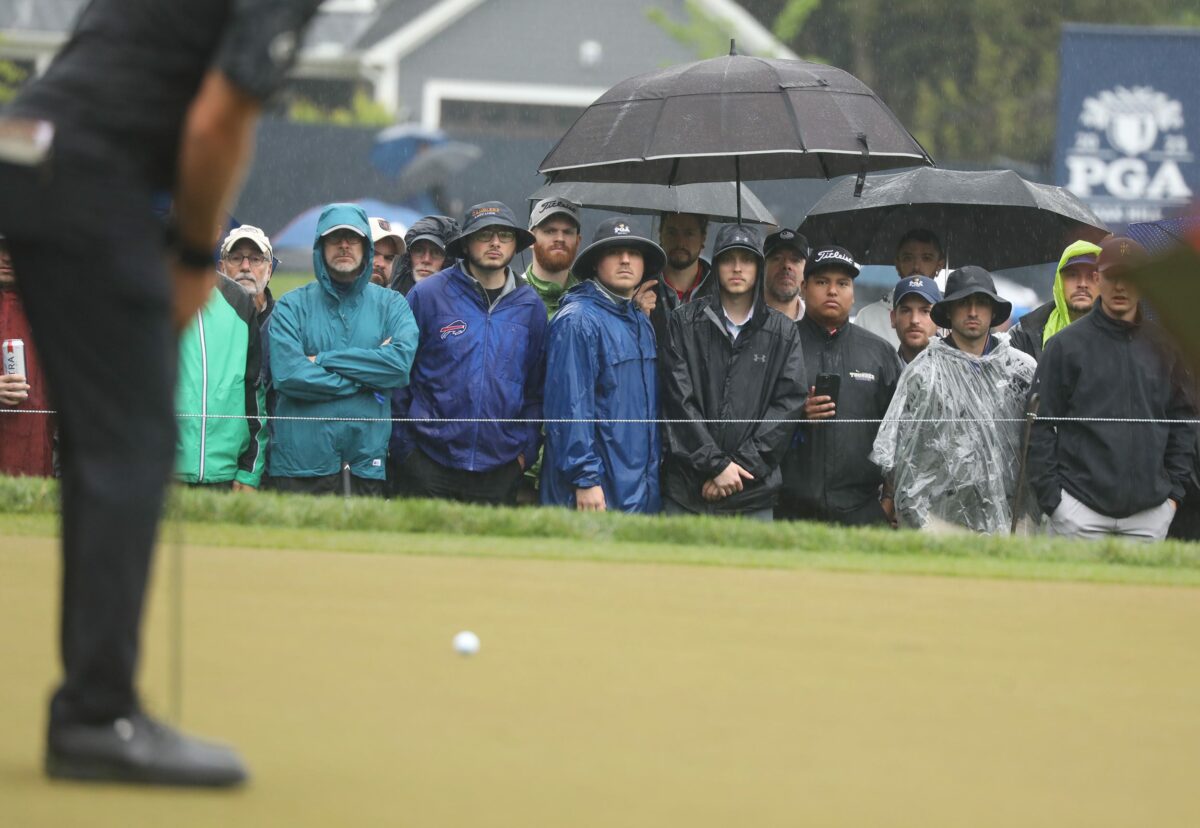 PGA Championship: Lee Hodges gets penalty for waiting too long for this putt to drop