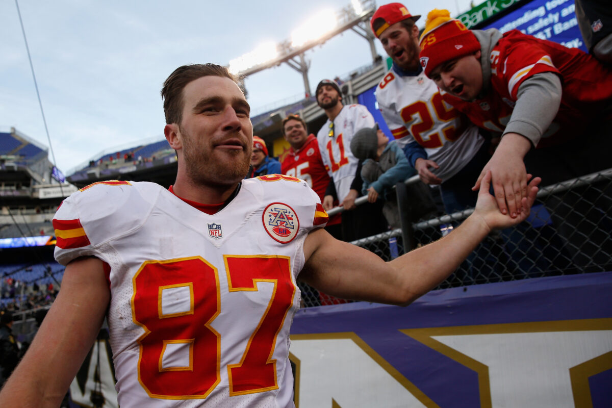 Chiefs TE Travis Kelce encourages NFL rookies to find a role