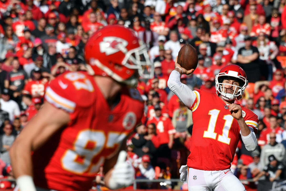 Travis Kelce describes the art of Patrick Mahomes’ game to former Chiefs QB Alex Smith