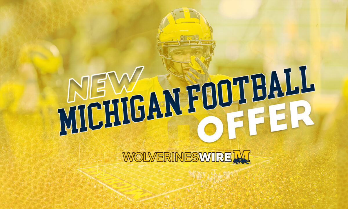 Michigan football offers emerging 2025 TE from SEC country