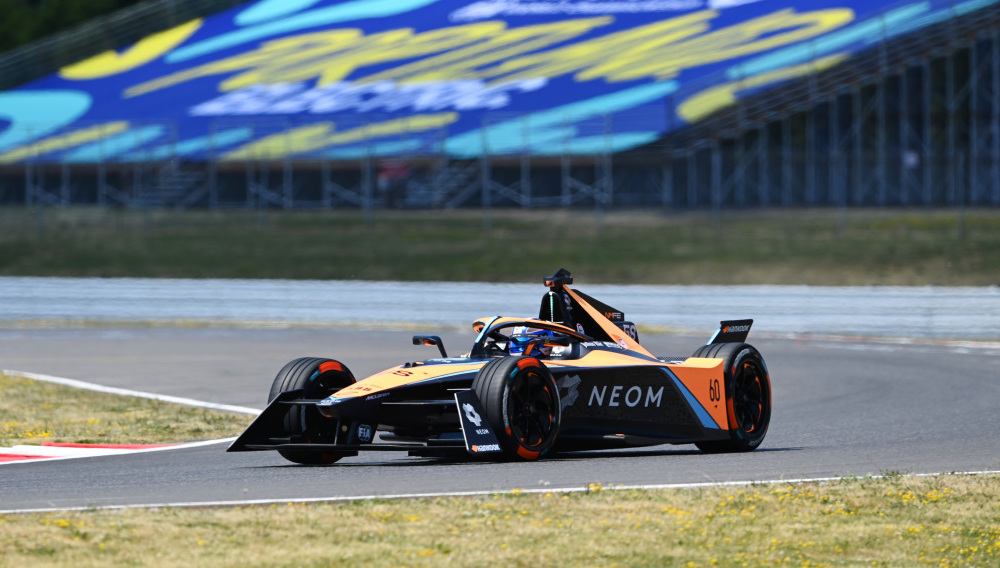 New speed records for Formula E in opening practice at Portland