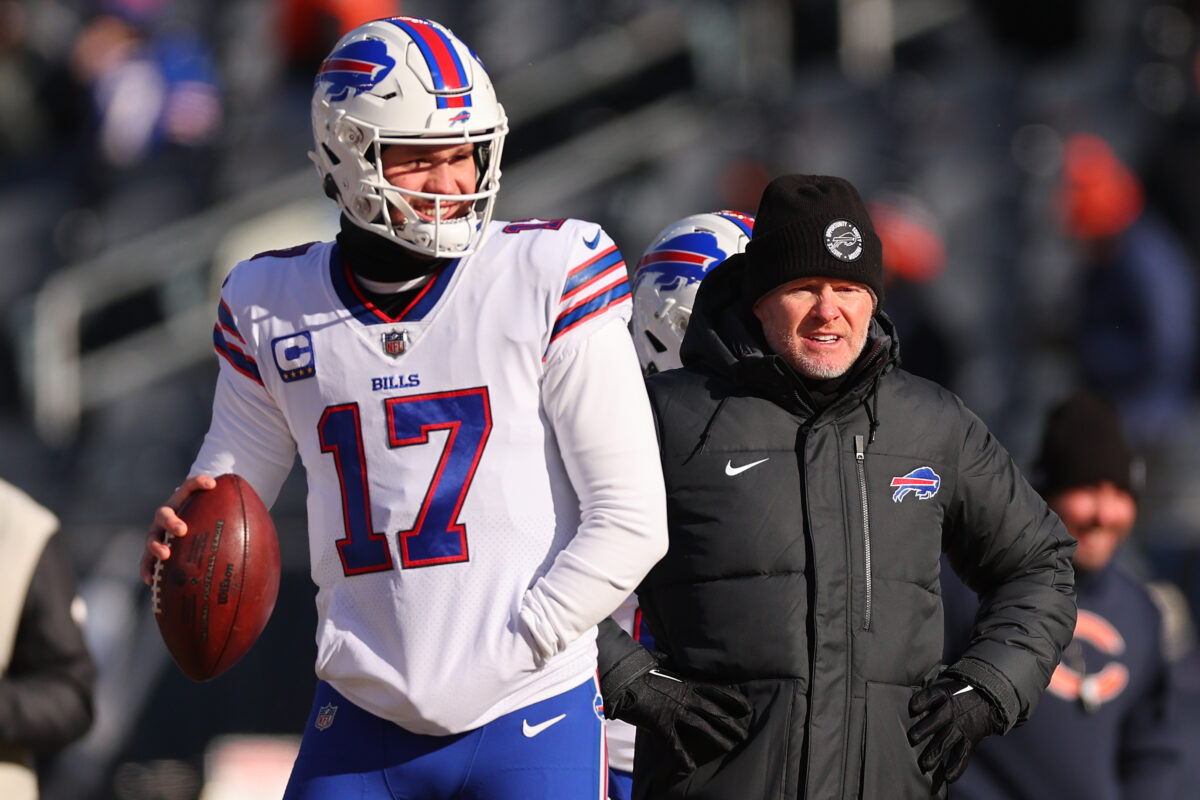 What are the odds on the Bills to win the AFC East, make the Super Bowl?